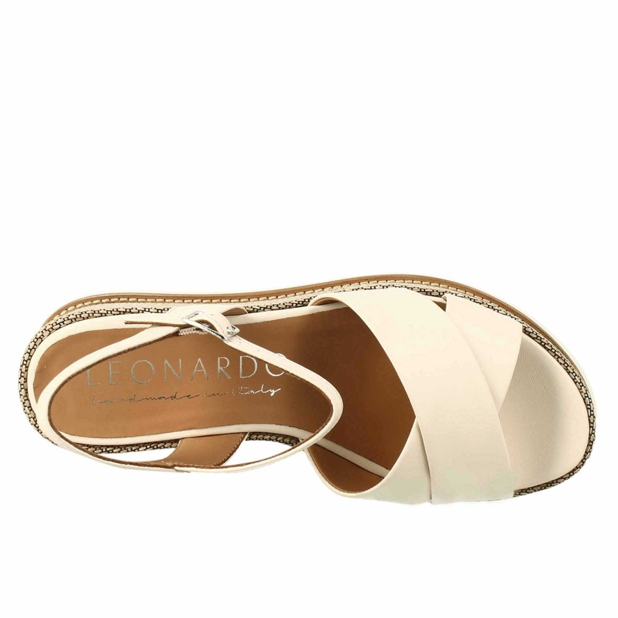 Leonardo Cream-Coloured Medium Women'S Wedge