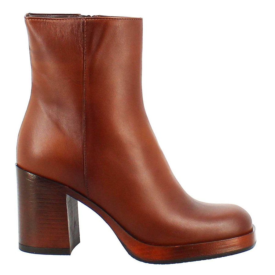 Leonardo Women'S Ankle Boots In Brown Leather With Square Heel