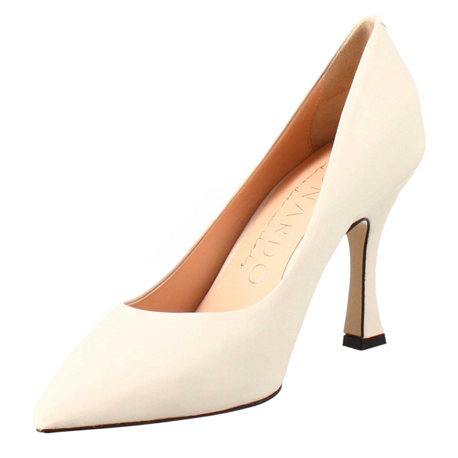 Leonardo Women'S Pointed Decollete In Beige Leather