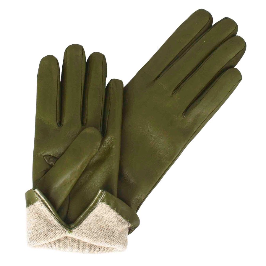 Leonardo Women'S Glove In Smooth Green Leather With Cashmere Lining