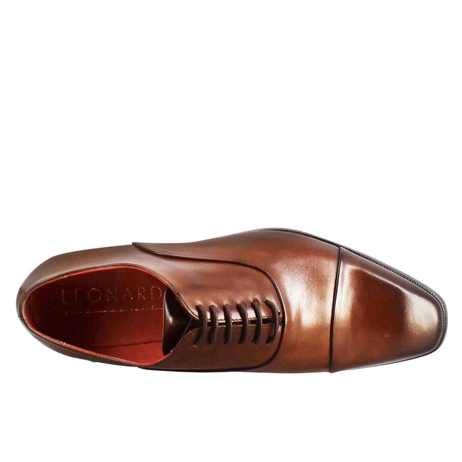 Leonardo Oxford Shoes With Brandy-Colored Leather Toe Cap