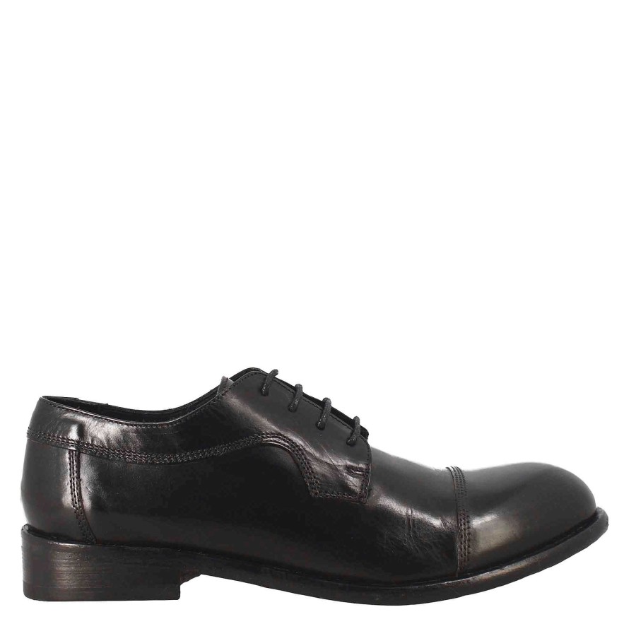 Leonardo Handmade Women'S Low Lace-Up Shoe In Black Leather