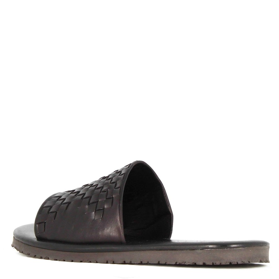 Leonardo Men'S Slide Sandal With Black Woven Leather Band