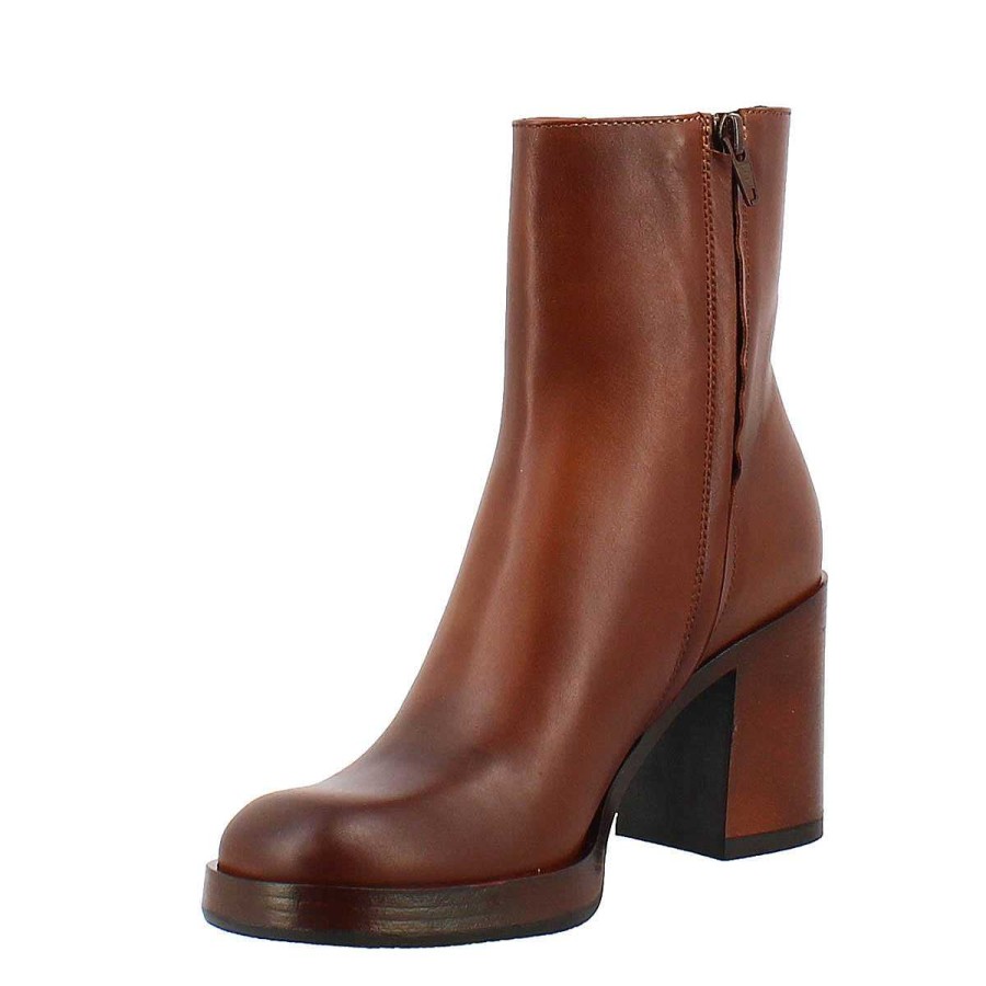 Leonardo Women'S Ankle Boots In Brown Leather With Square Heel