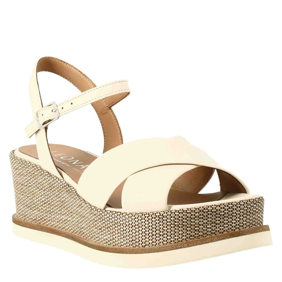 Leonardo Cream-Coloured Medium Women'S Wedge