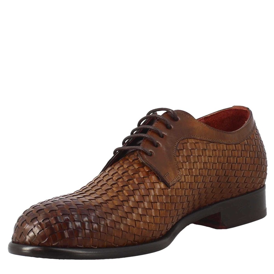 Leonardo Elegant Brown Derby For Men In Woven Full Grain Leather