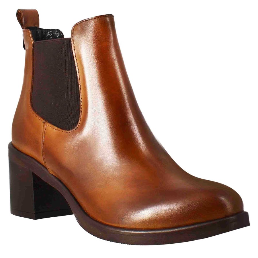 Leonardo Smooth Women'S Chelsea With Medium Heel In Brown Leather